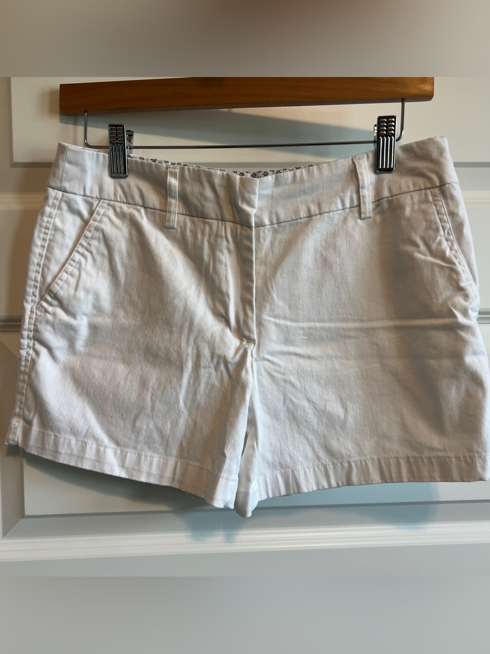BRITISH KHAKI Shorts Size 2